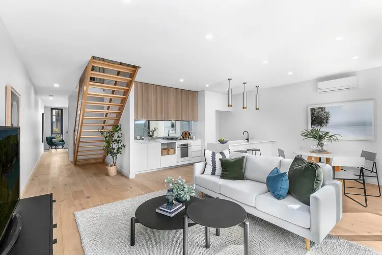 23 Bowlers Avenue, Geelong West VIC 3218