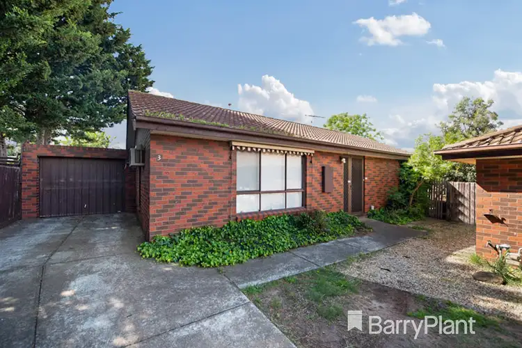 3/11 Reserve Road West, Melton VIC 3337