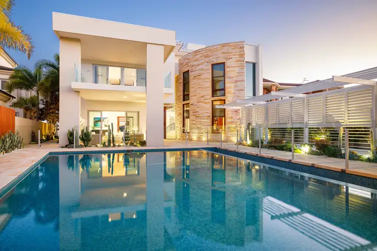 62 Admiralty Drive
