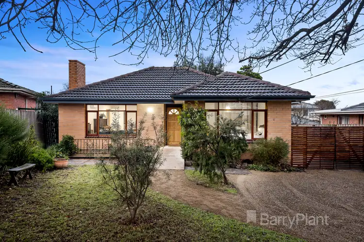 14 Loyola Court, Watsonia VIC 3087