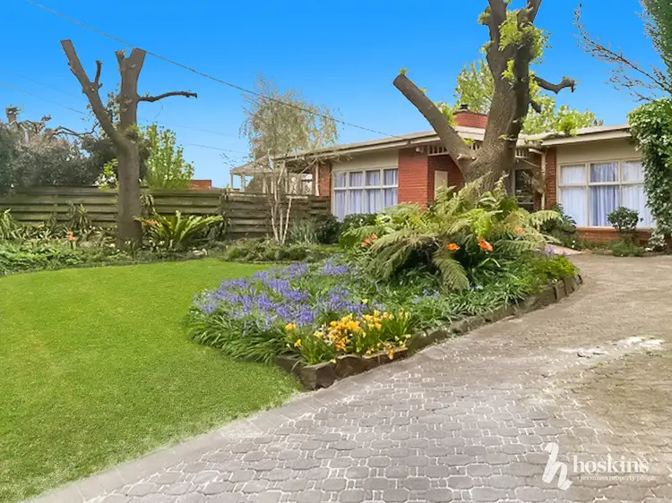 4 Contour Court, Chirnside Park VIC 3116
