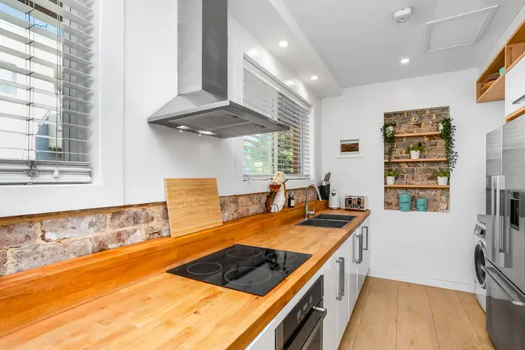 Third view of Homely apartment listing, 5/62 Oaks Avenue, Dee Why NSW 2099