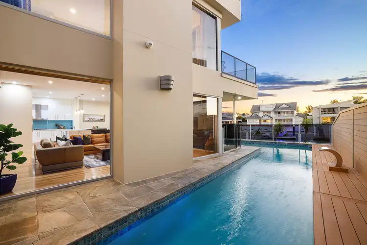 Second view of Homely house listing, 4 Seafarer Court, Paradise Waters QLD 4217