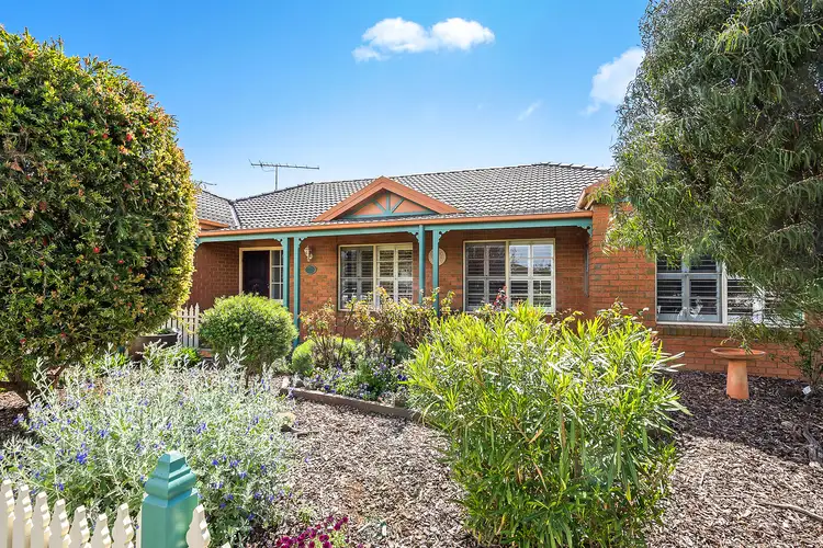 34 Mulquiney Crescent, Highton VIC 3216