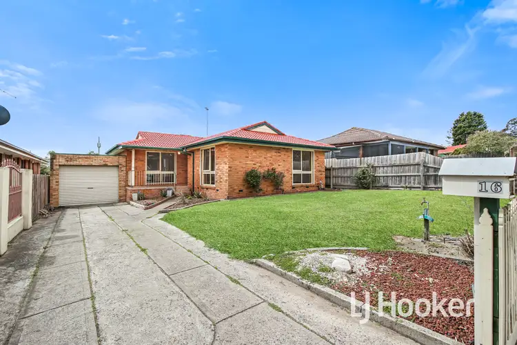 Second view of Homely house listing, 16 Leigh Court, Doveton VIC 3177