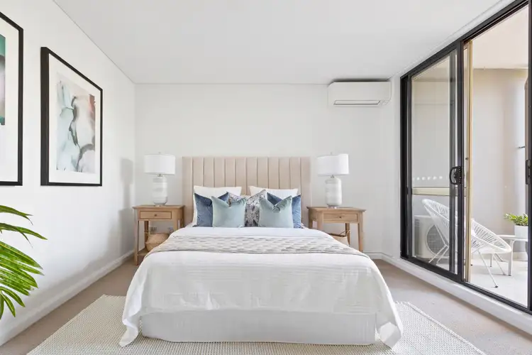 Third view of Homely unit listing, 17/10 Oaks Avenue, Dee Why NSW 2099