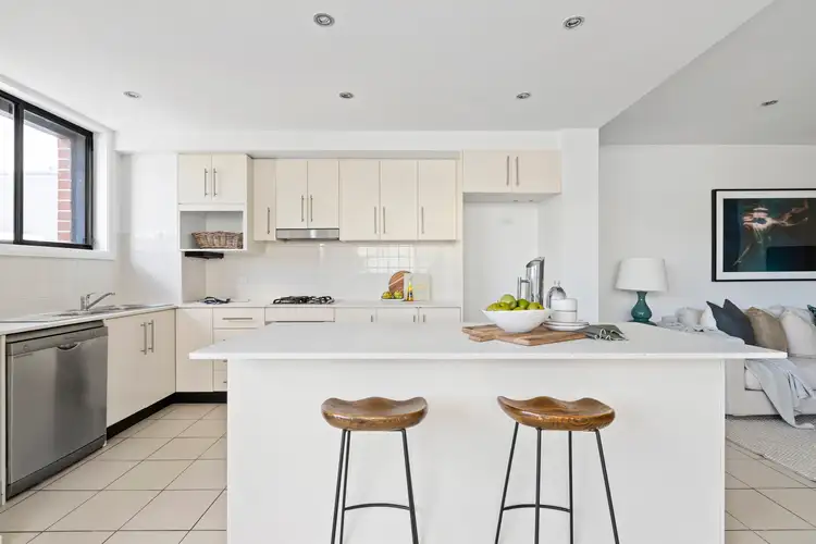 Sixth view of Homely unit listing, 17/10 Oaks Avenue, Dee Why NSW 2099