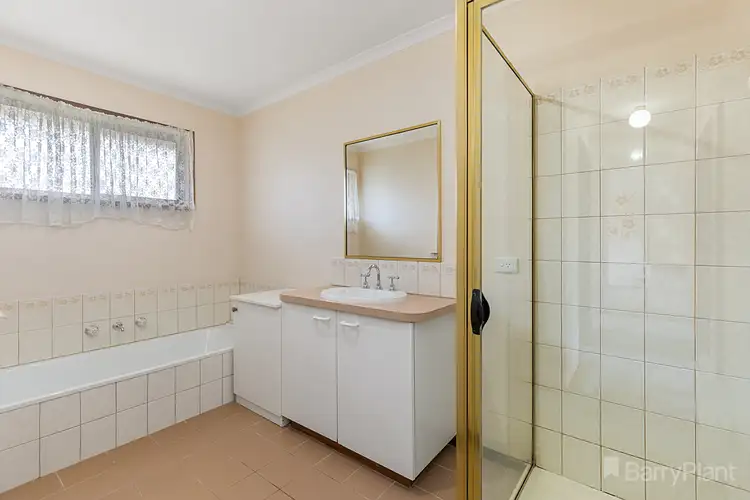 Fifth view of Homely unit listing, 2/38 Black Street, Long Gully VIC 3550