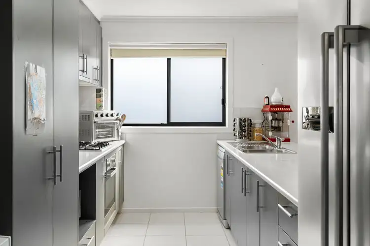 Fourth view of Homely townhouse listing, 2/8 Silverdale Drive, Darley VIC 3340