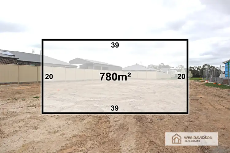 42 Dellar Crescent, Horsham VIC 3400