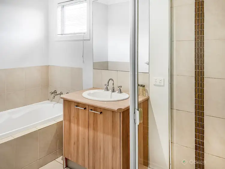 Sixth view of Homely house listing, 7 Hickory Drive, Narre Warren South VIC 3805