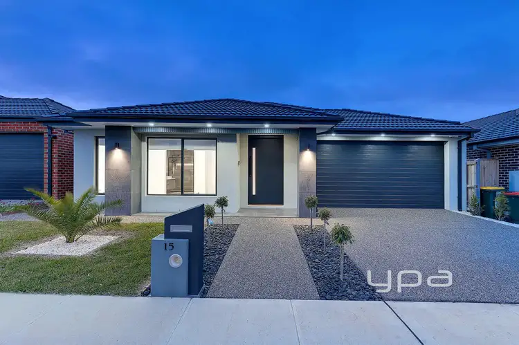 15 Rhubarb Place, Mickleham VIC 3064
