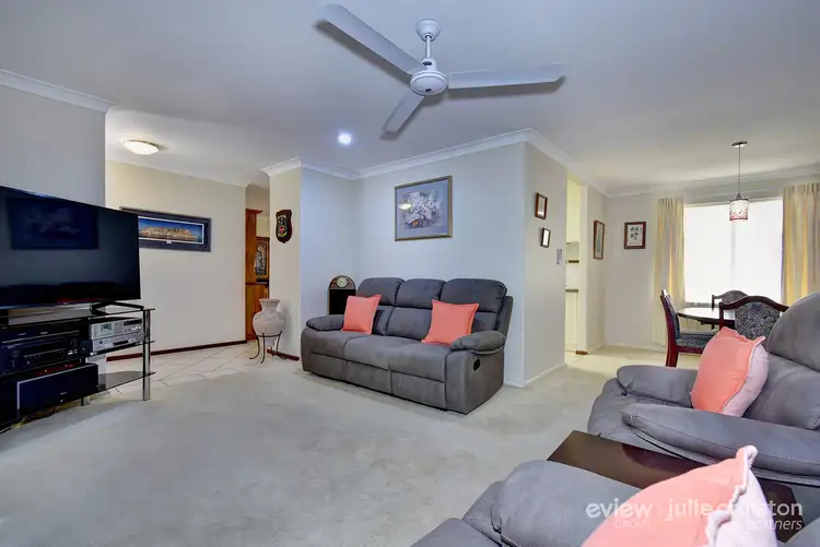 Fifth view of Homely house listing, 2 Emerald Way, Edgewater WA 6027