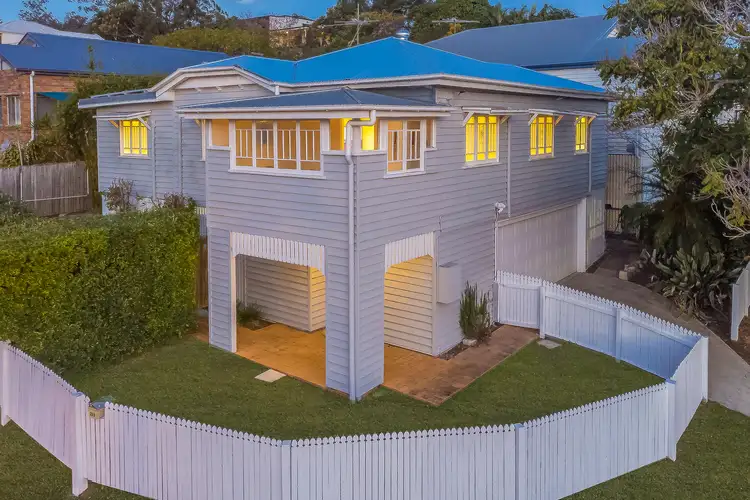 253 Nursery Road, Holland Park QLD 4121