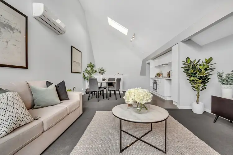 Second view of Homely unit listing, 3/3 Arcadia Avenue, Reservoir VIC 3073
