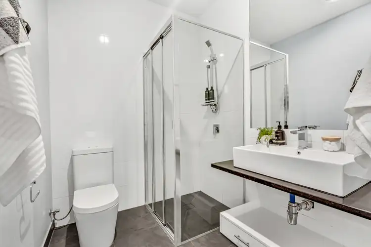 Sixth view of Homely unit listing, 3/3 Arcadia Avenue, Reservoir VIC 3073