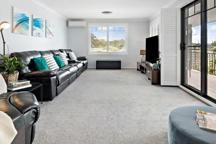 Second view of Homely house listing, 10 Sue Place, Mount Colah NSW 2079