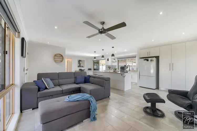 14 Kurrajong Drive, Warner QLD 4500