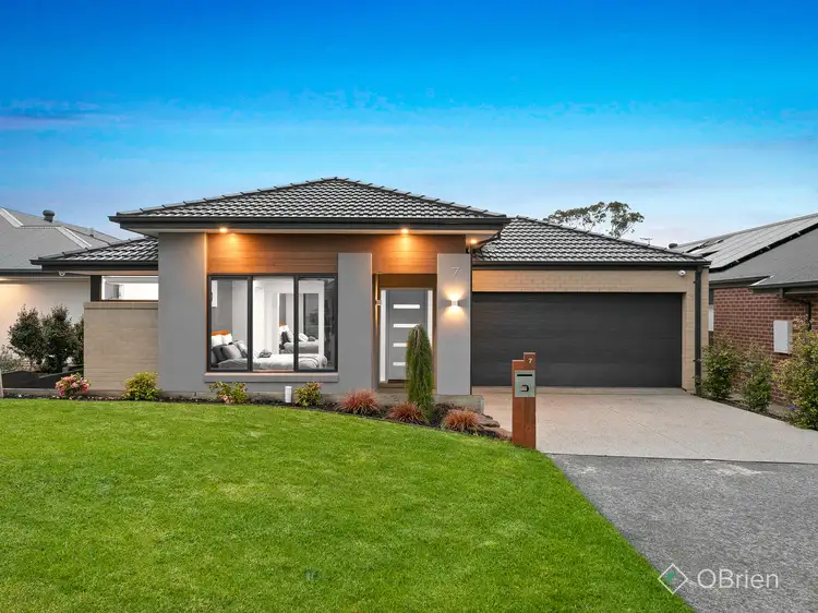 7 Oakwood Close, Officer VIC 3809