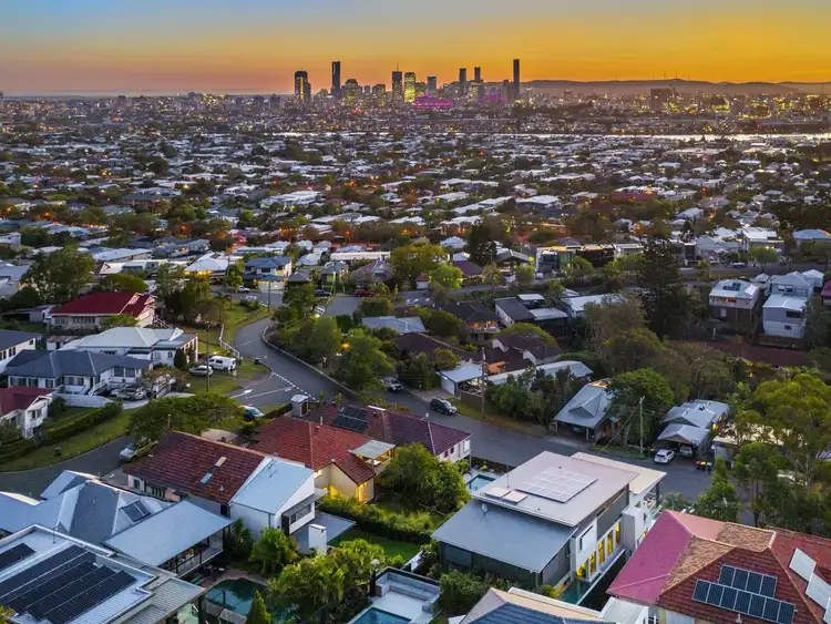 Third view of Homely house listing, 4 Suvla Street, Balmoral QLD 4171