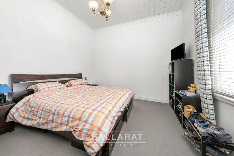 Fifth view of Homely house listing, 804 Armstrong Street North, Soldiers Hill VIC 3350