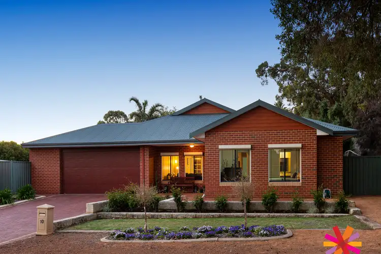 10 Brigid Close, Lesmurdie WA 6076