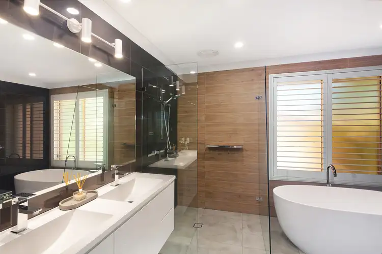 Fifth view of Homely house listing, 8 Avondale Drive, Kanwal NSW 2259