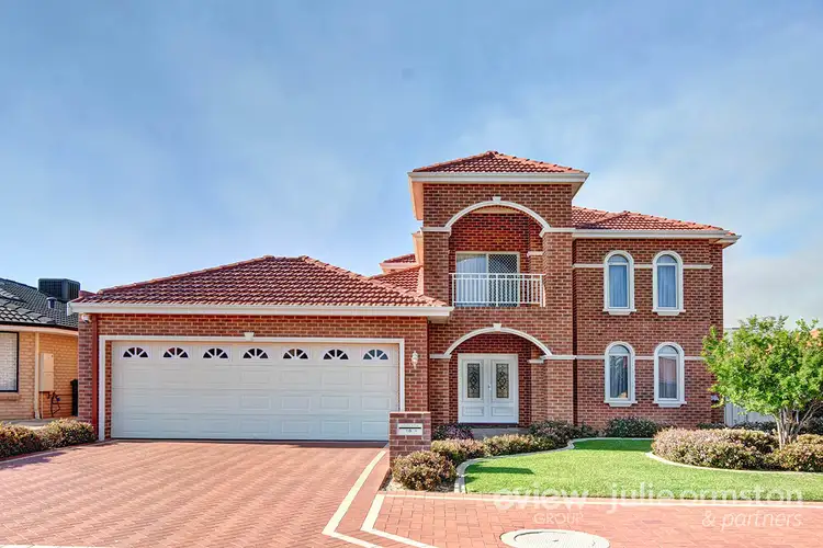 10 Pinkerton Avenue, Hocking WA 6065