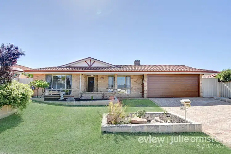 12 Woodlupine Rise, Woodvale WA 6026