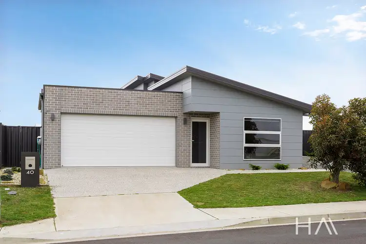 40 Dumbleton Street, Hawley Beach TAS 7307