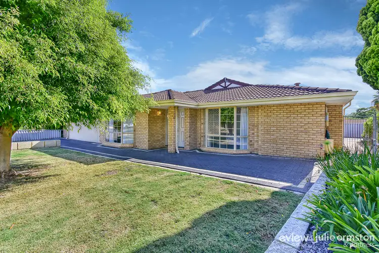 17 Lyell Grove, Woodvale WA 6026