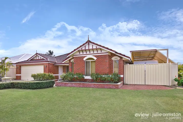31 Minjah Circuit, Carramar WA 6031