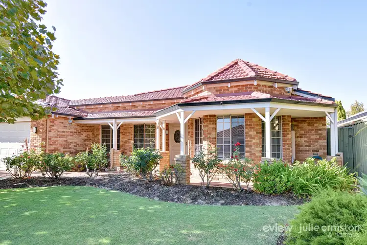37 Parkwood Avenue, Woodvale WA 6026