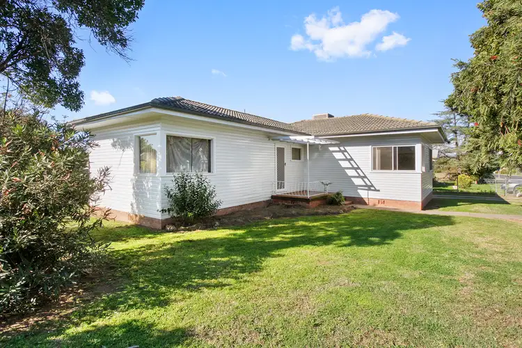 6 Crocket Street, Tamworth NSW 2340