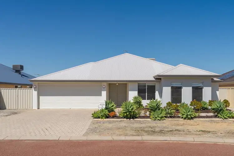 5 Coila Bend, Lakelands WA 6180