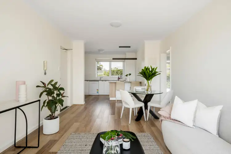 Third view of Homely apartment listing, 17/9 Lisson Grove, Hawthorn VIC 3122