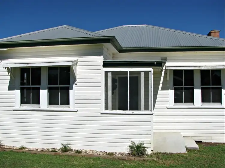 Main view of Homely house listing, 10 Mulligan Street, Inverell NSW 2360