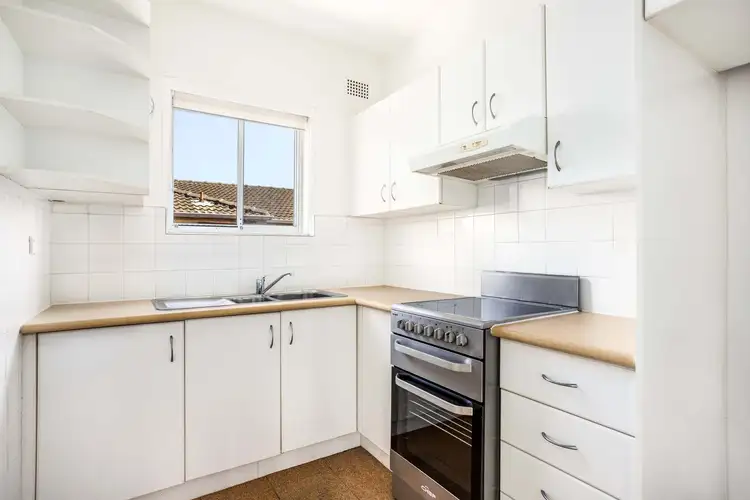 Second view of Homely apartment listing, 5/20 Pacific Parade, Dee Why NSW 2099