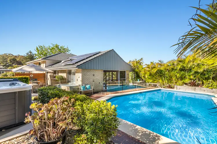 Third view of Homely house listing, 2 Bungoona Avenue, Elanora Heights NSW 2101