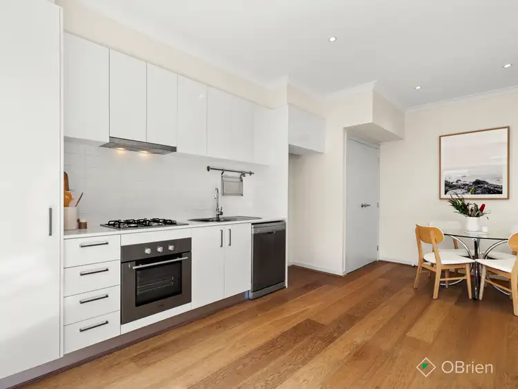 Sixth view of Homely townhouse listing, 2/384 Nepean Highway, Parkdale VIC 3195