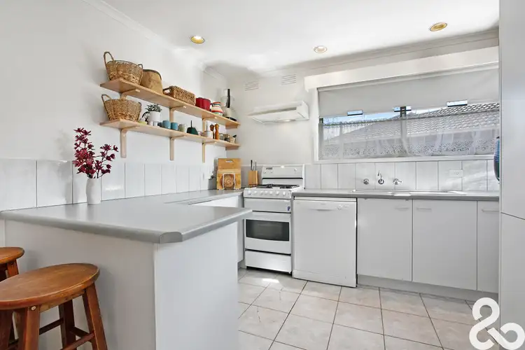 Fifth view of Homely house listing, 7 Manus Court, Lalor VIC 3075