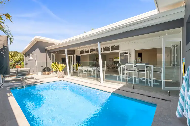 18 Island Road, Sapphire Beach NSW 2450