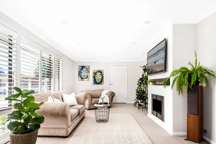 27 Rae Crescent, Balgownie NSW 2519