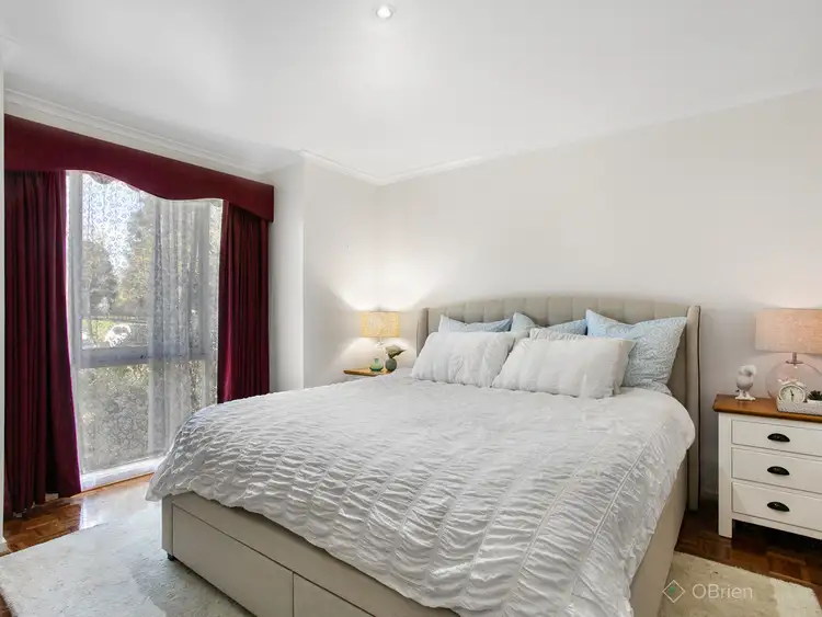 Fifth view of Homely house listing, 7 Ava Close, Berwick VIC 3806