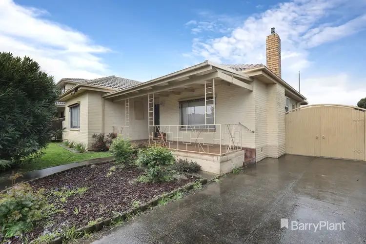 18 Isla Avenue, Glenroy VIC 3046