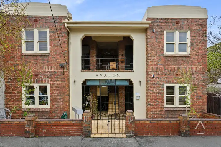 2/33 Bevan Street, Albert Park VIC 3206