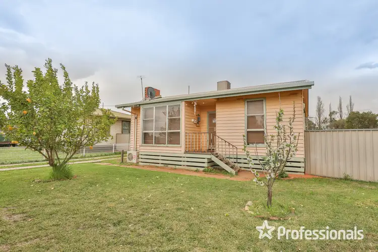 Main view of Homely house listing, 2 Murray Avenue, Red Cliffs VIC 3496