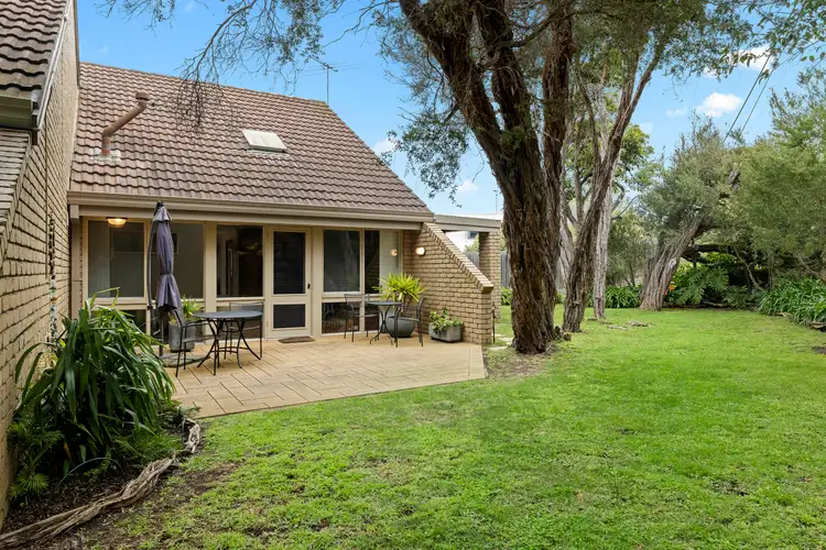 Second view of Homely house listing, 6/21-23 The Loop, Blairgowrie VIC 3942