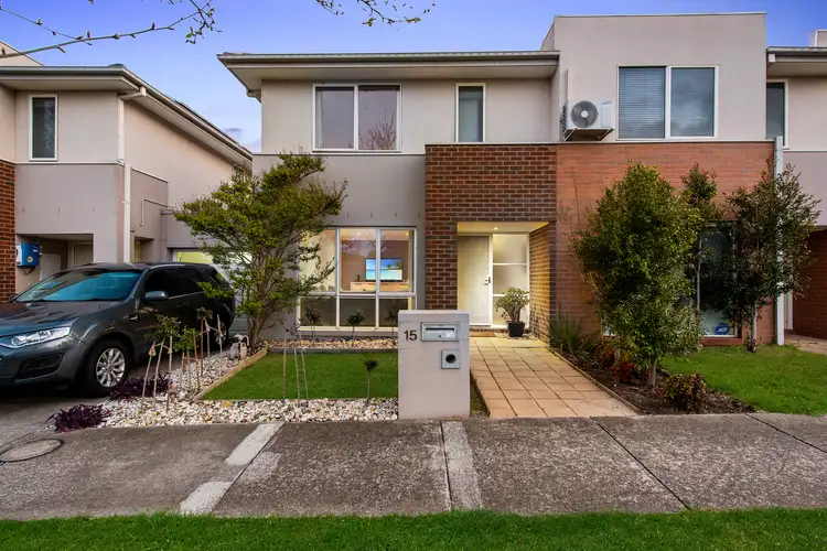 15 Wentworth Drive, Taylors Lakes VIC 3038