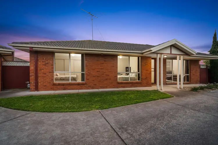 Main view of Homely unit listing, 1/8 Blue Gum Place, Grovedale VIC 3216